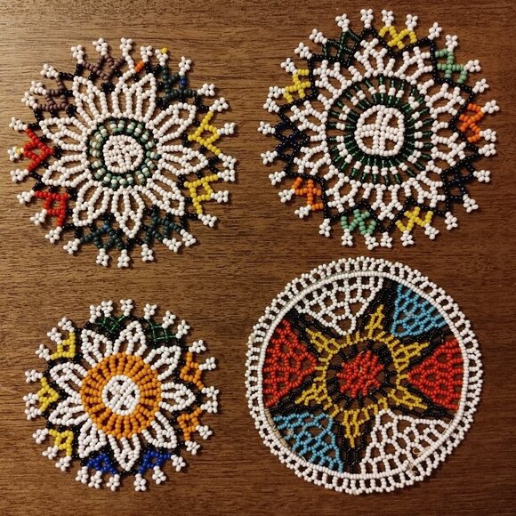 VINTAGE HAND BEADED COASTER LOT OF 4 Mismatched Set Beaded Circles Sew On - Picture 6 of 6